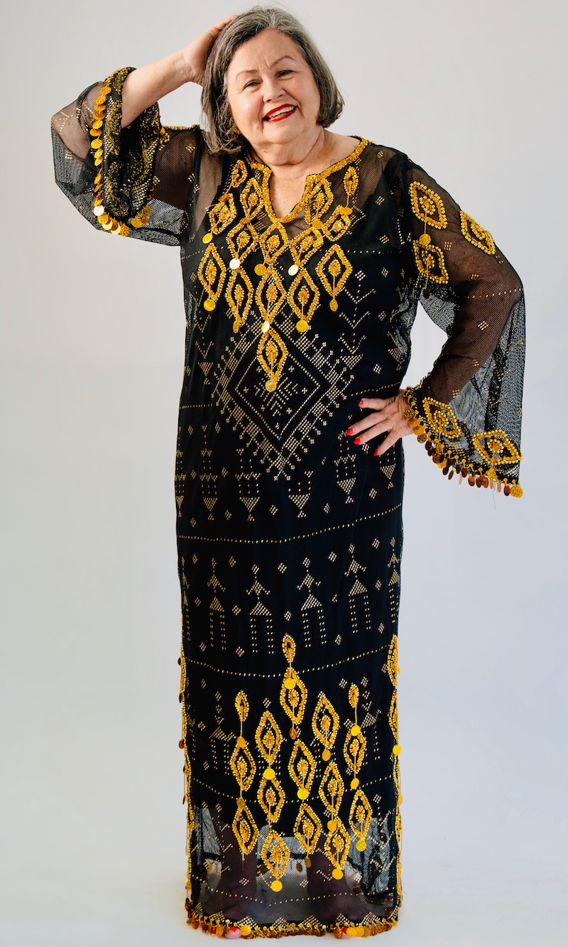 Black & Gold Assuit Dress with accessories - Image 2