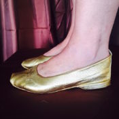 Gold Jiffy with heel
